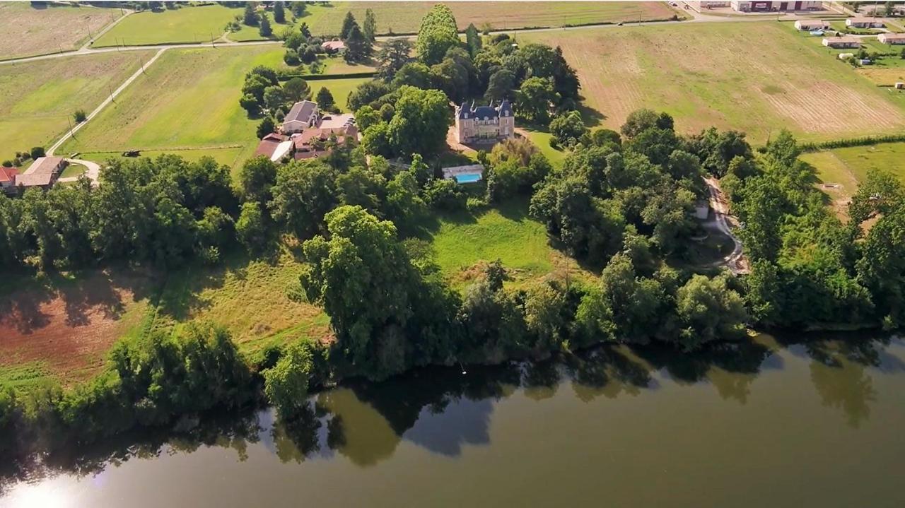 Orangerie Du Chateau Marith - Domaine Avec Piscine 3*