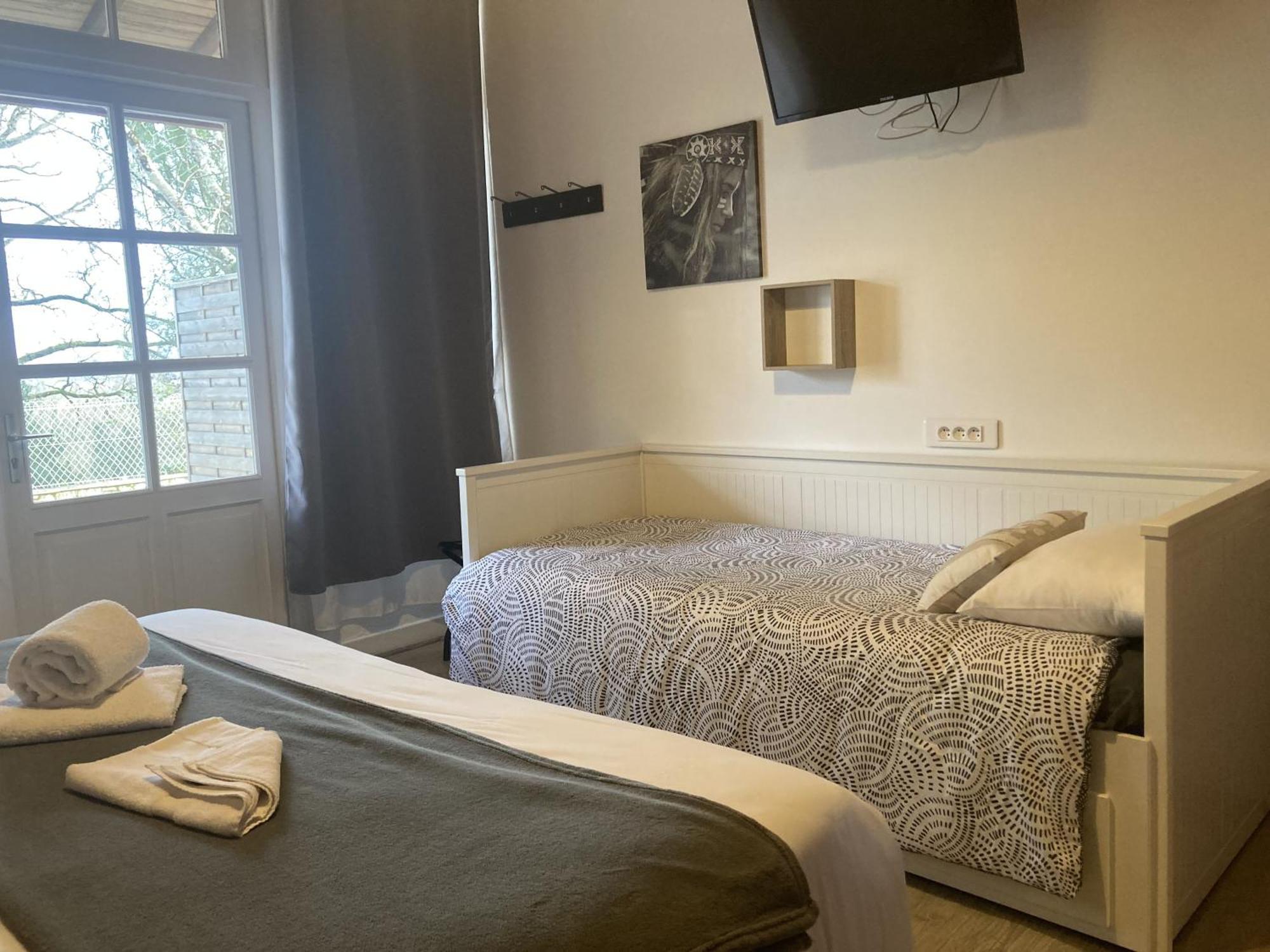 Guest house Orangerie Du Chateau Marith - Domaine Avec Piscine 3*